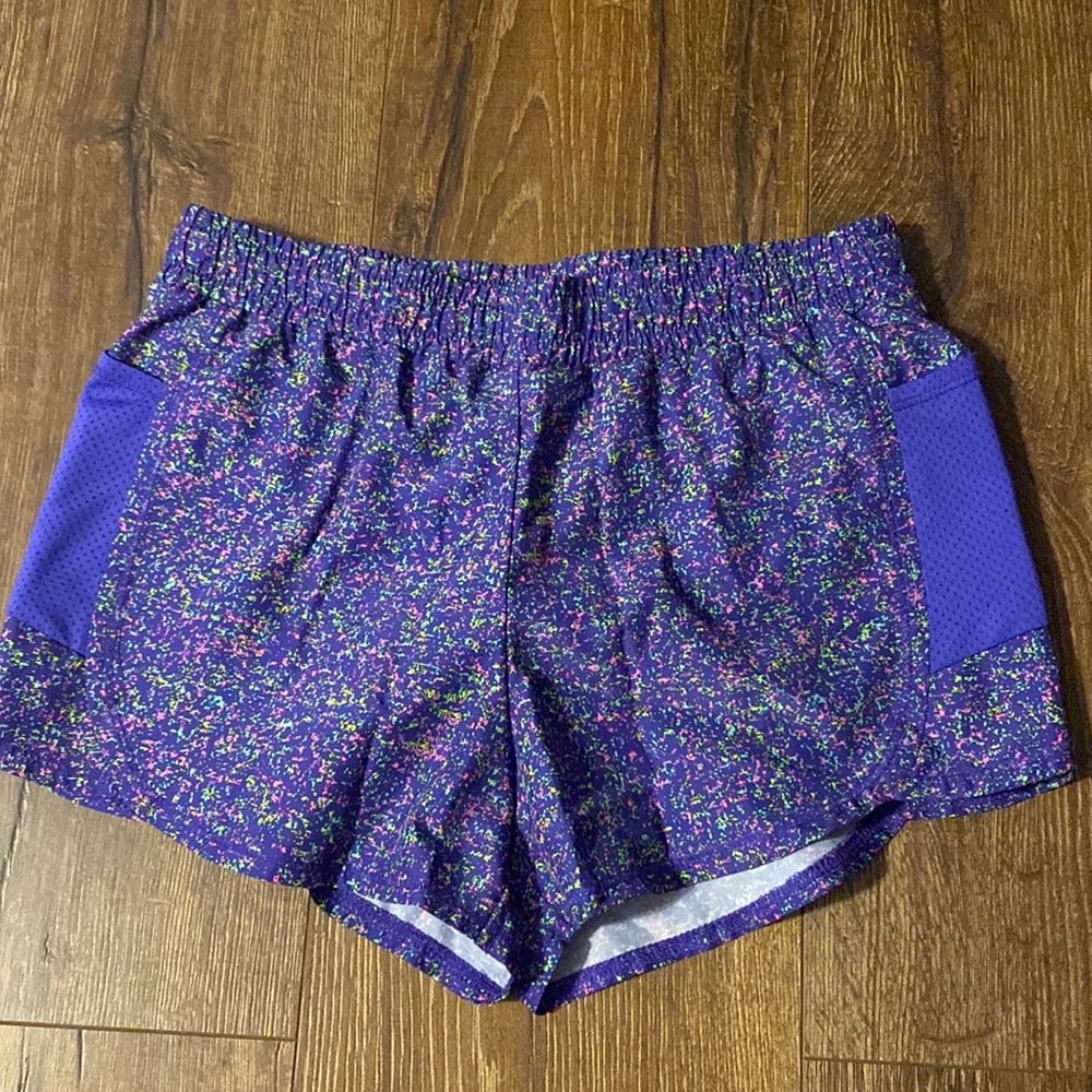 Xersion Kids Purple Patterned Shorts